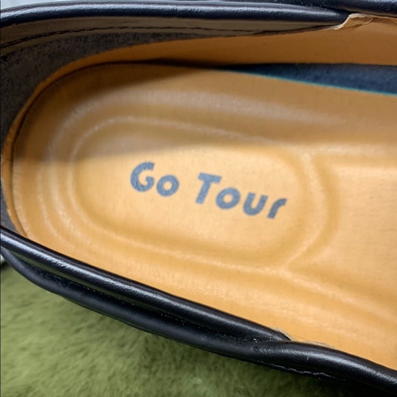 Men’s Sleek Black Slip-On Loafers with Moccasin Stitching - Picture 12 of 13